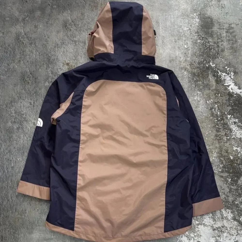 The North Face D2 Utility Super Besar Jacket. Brown & Navy Size Large